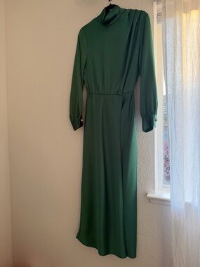 Zara Forest Green Long-Sleeve Midi Dress